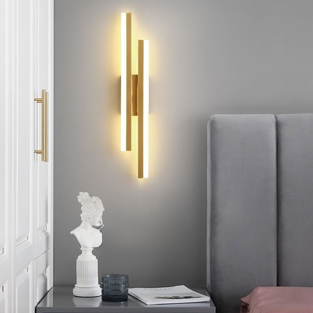 Acrylic and Metal Designed LED Wall Light