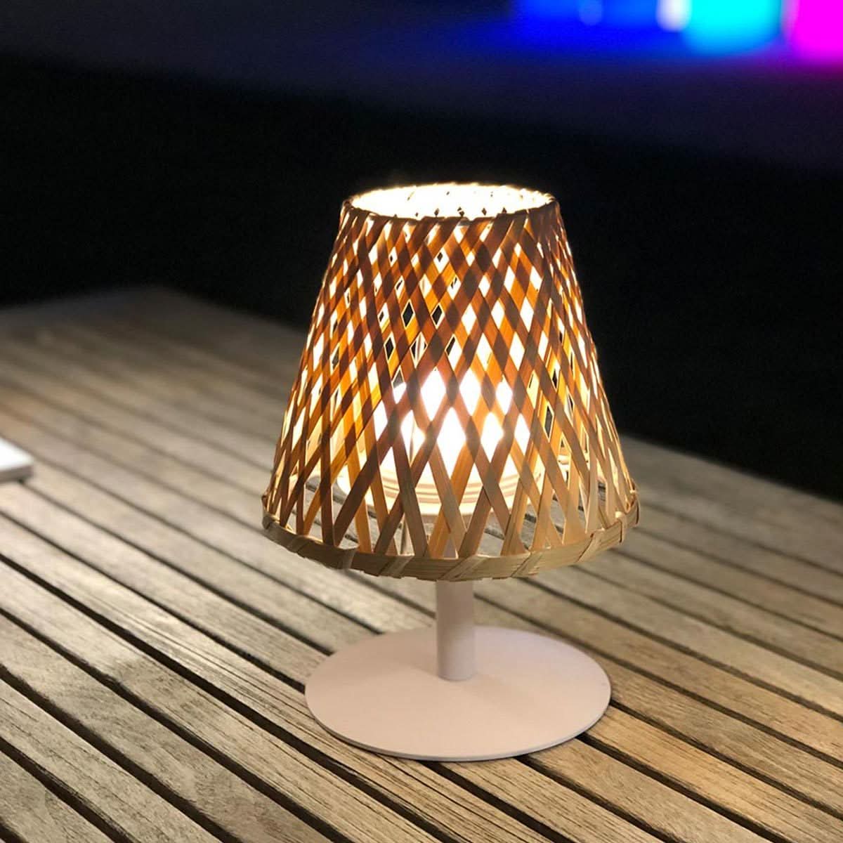 LED Table Lamp for Indoor and Outdoor Use – Creates a Warm Atmosphere