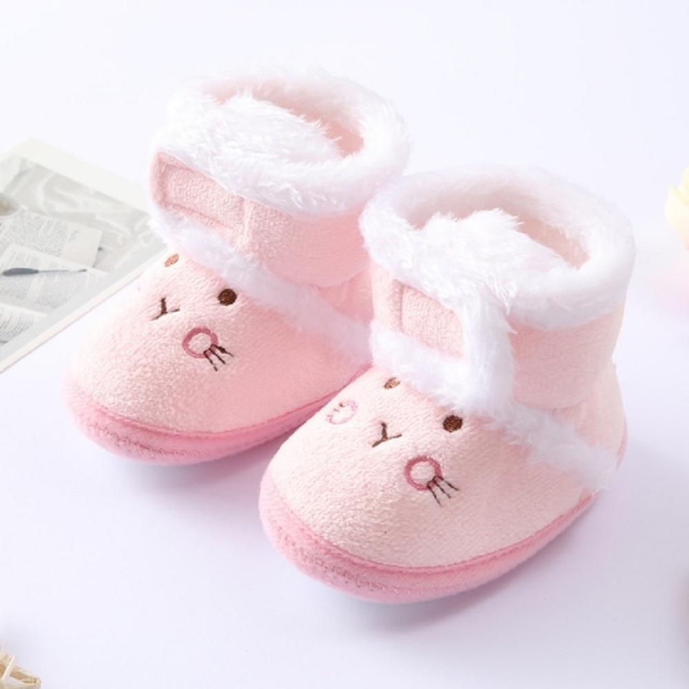 Cozy Footwear for Infants and Toddlers