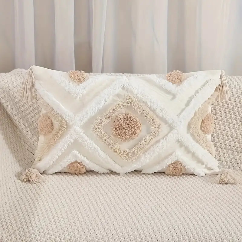Chic Comfort Geometric Pillow Cover for Stylish Spaces