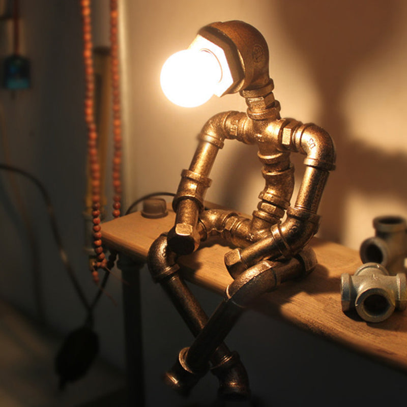 Futuristic Design Metal Lamp for Tables