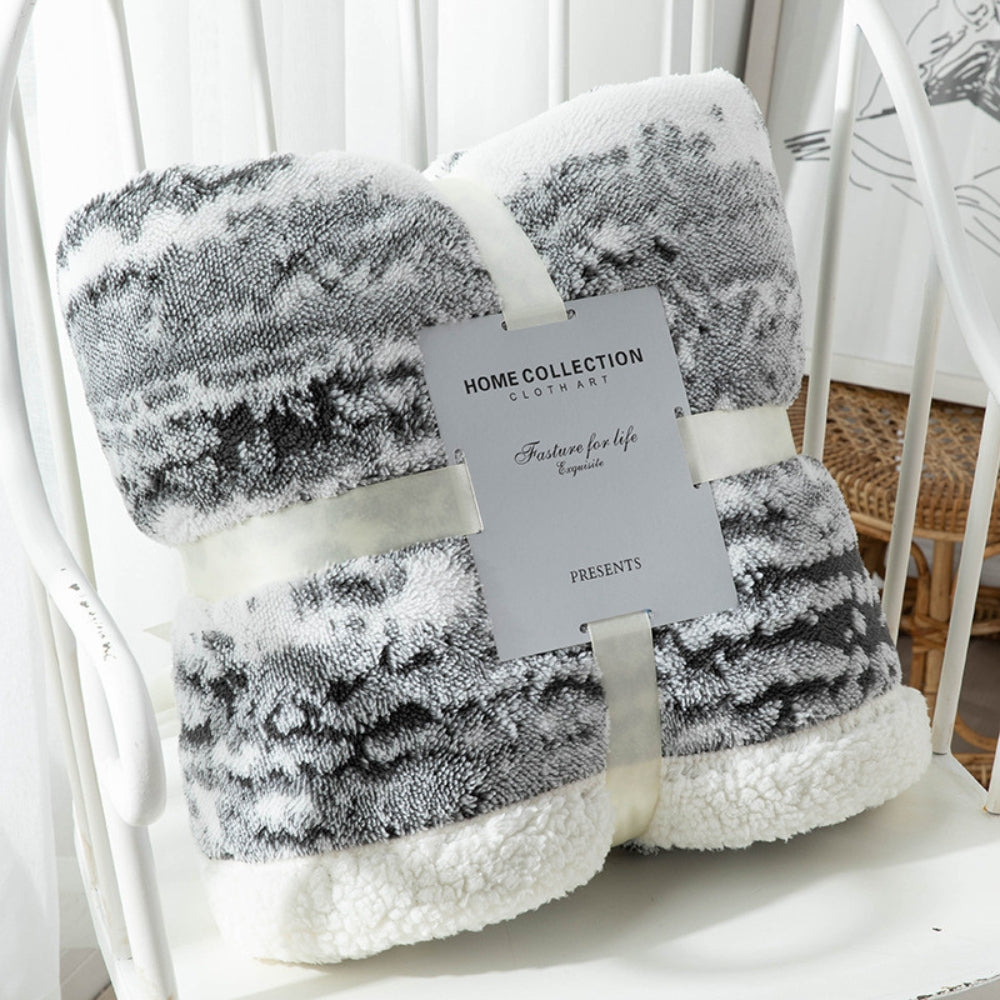 Luxura Plush Velvet and Sherpa Throw Blanket
