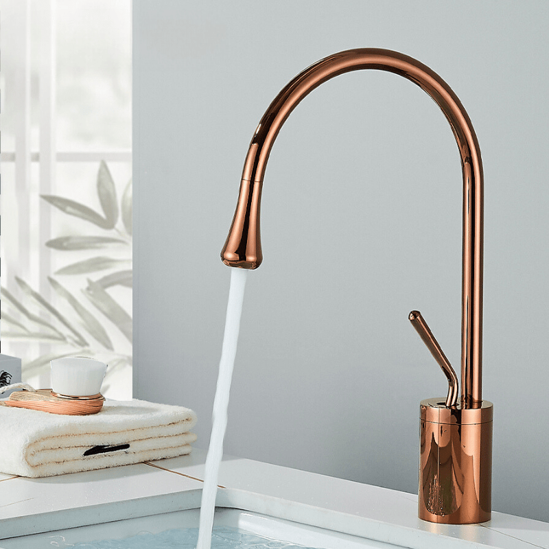 Brass Sink Mixer Tap for Hot and Cold Water