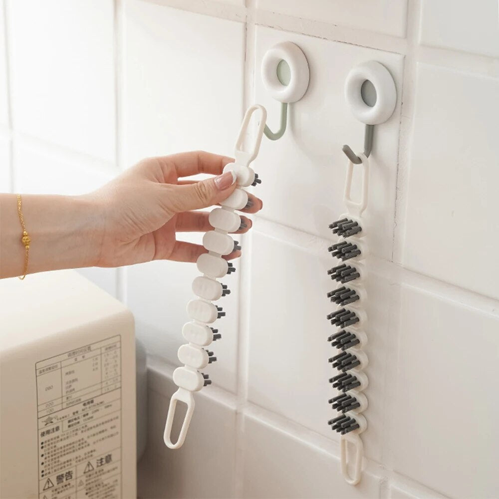 Versatile Cleaning Brush for Hard-to-Reach Spaces