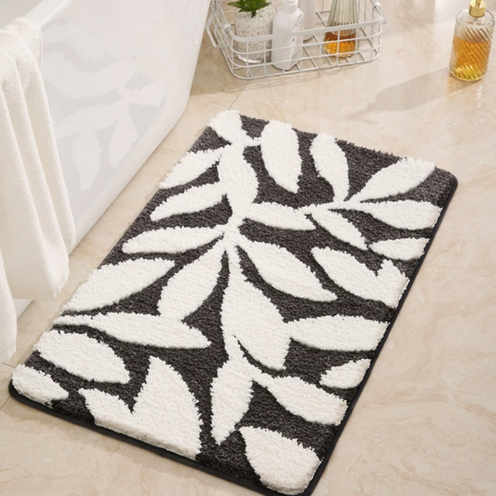 Serenity Leaf Design Bath Mat for Ultimate Comfort