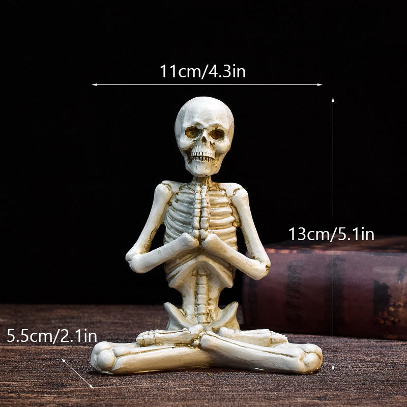 Halloween Figurine – Vintage White or Black Resin Decoration