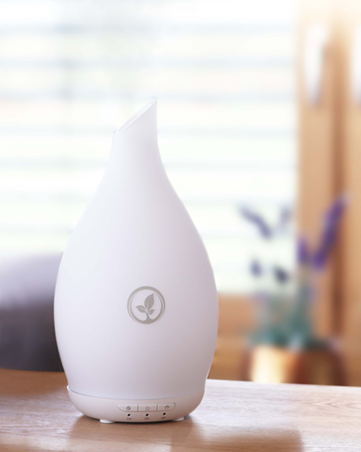 Elegant Glass Aroma Mist Maker with LED Lighting