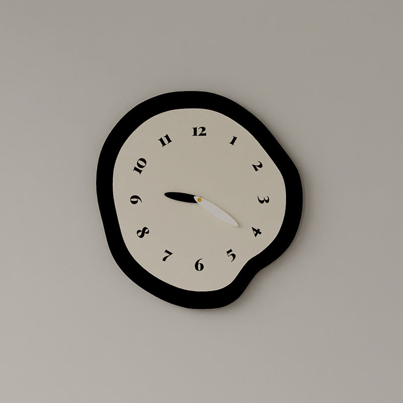 Minimalist Silent Design Wall Clock – Scandinavian Style
