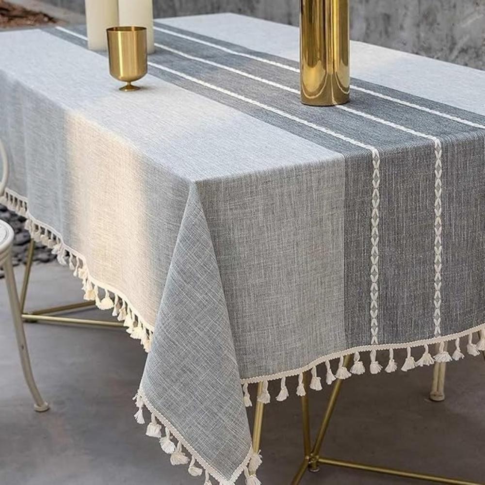Chic Linen Table Cover for Stylish Gatherings