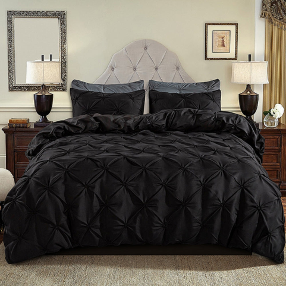 Sophisticated Pleated Quilt Cover Ensemble for Luxurious Comfort