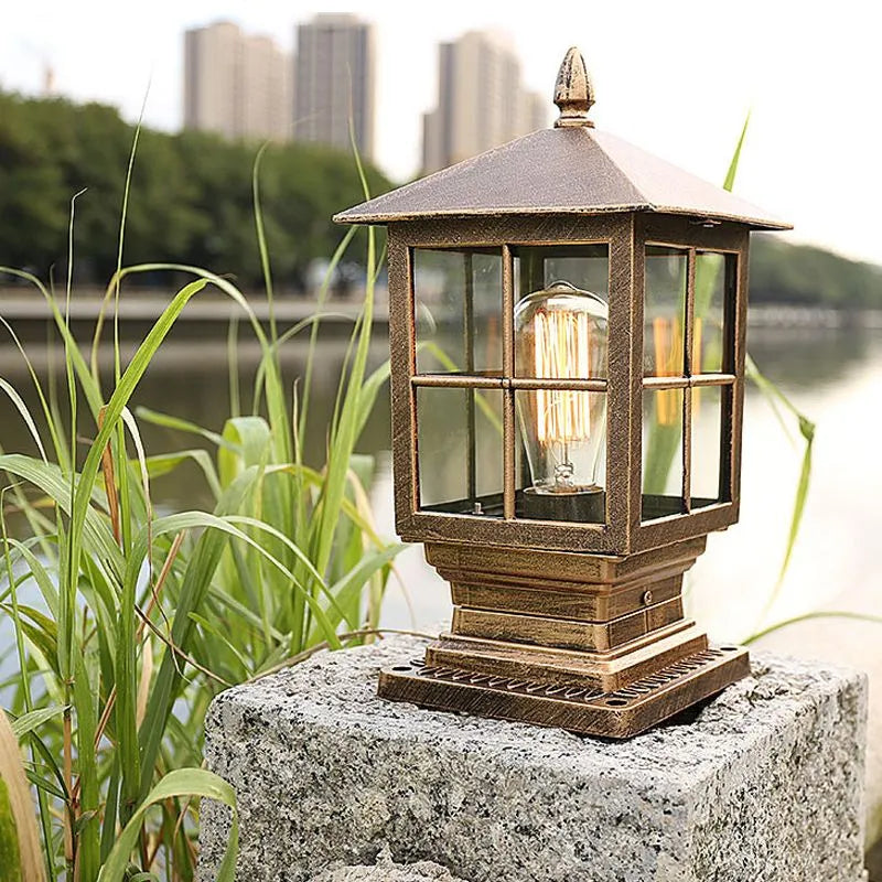 Traditional Flush-Mount Lantern for Outdoor Lighting