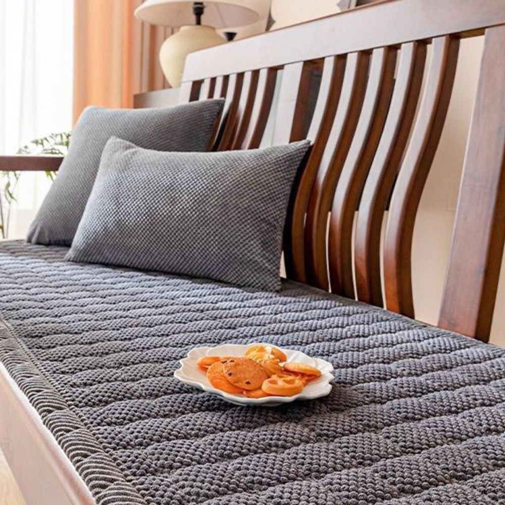 Luxurious Microfiber Seat Protector for Cozy Living