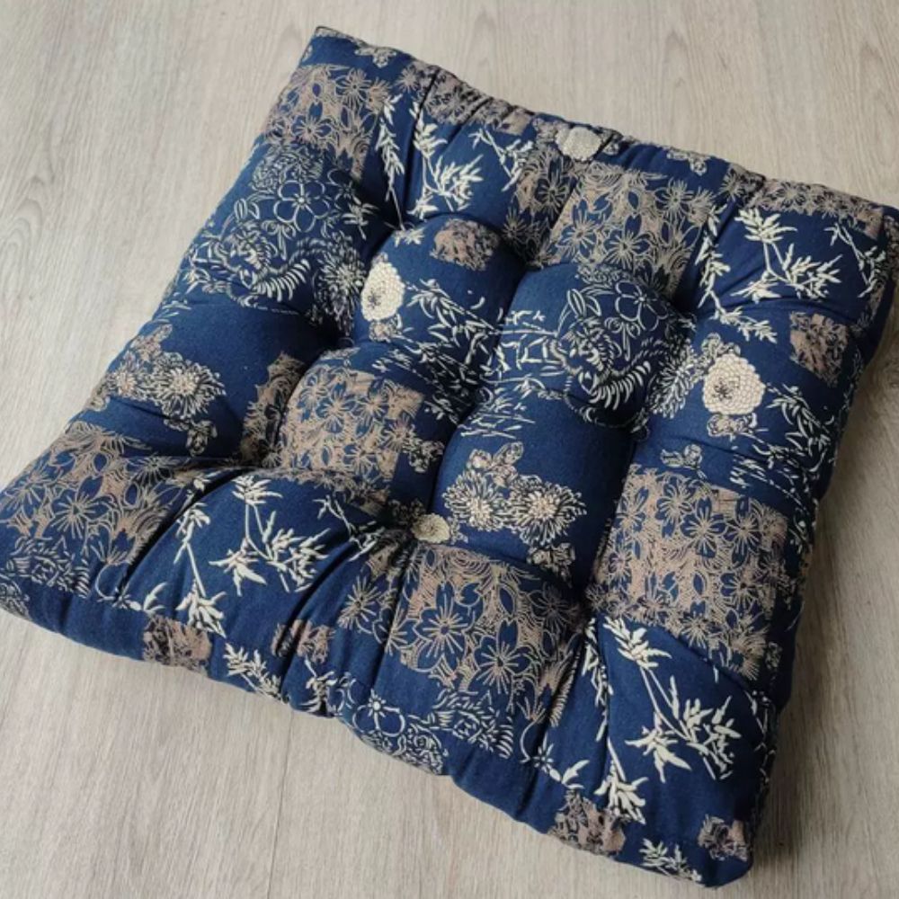 Vibrant Square Comfort Cushion for Any Space