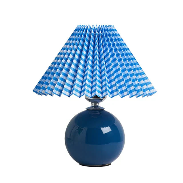Vintage-Inspired Table Lamp with Elegant Design