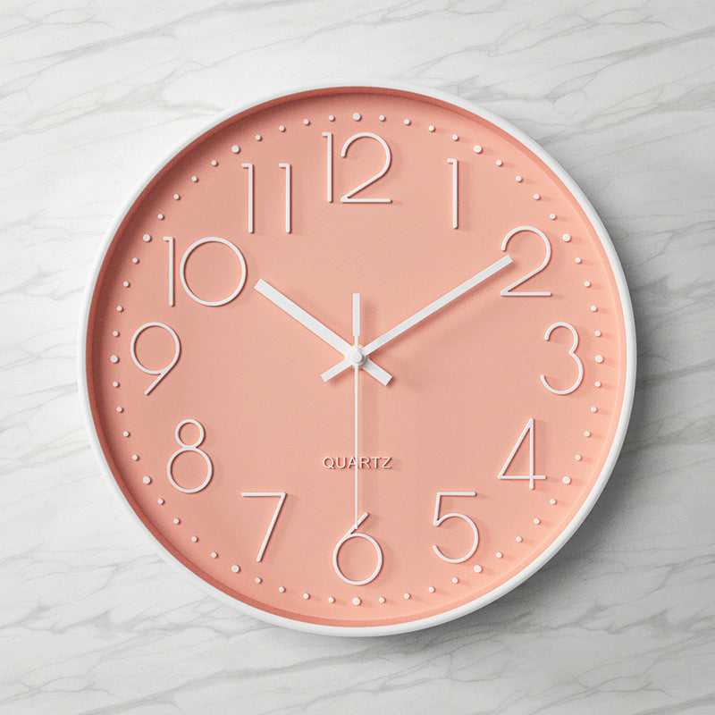 Silent Wall Clock with Raised Numbers – Elegant Design