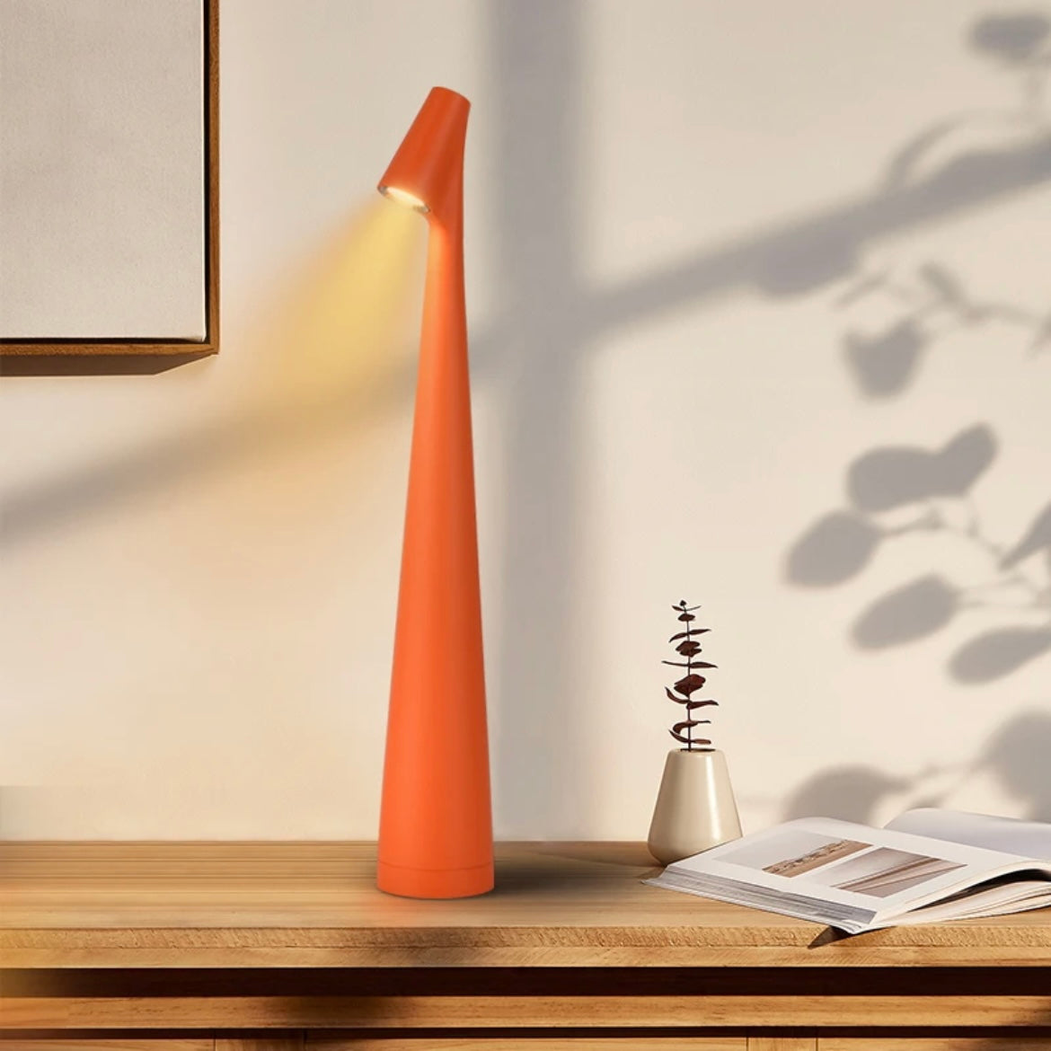 Versatile Cordless Table Lamp for Every Space