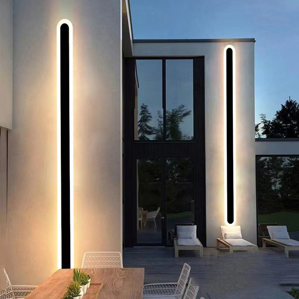 Weatherproof Black LED Wall Light – Dimmable and Sleek Design for Outdoors