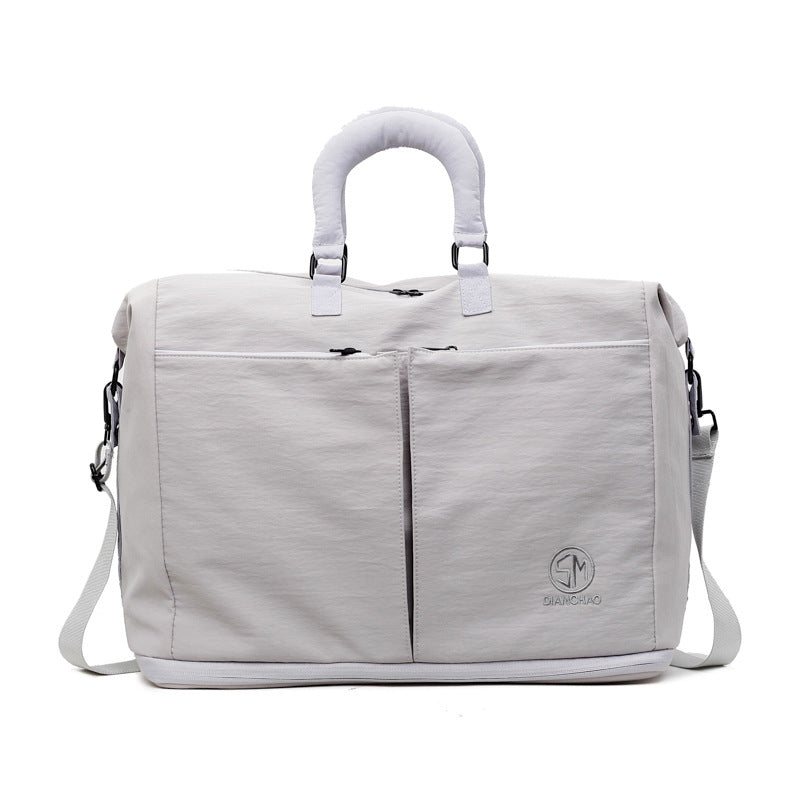 Weekend Travel Bag for All Seasons