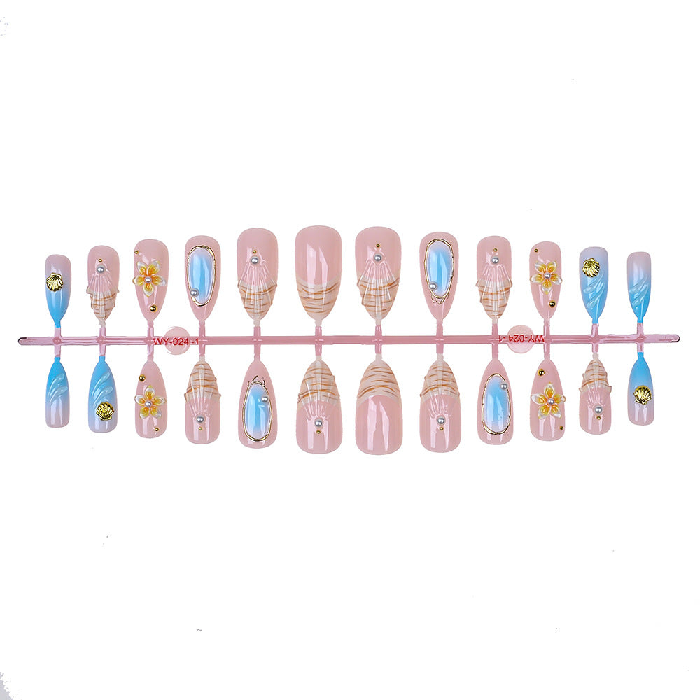 Seashell-Inspired Press-On Nail Set