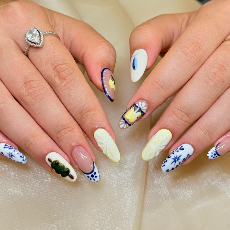 Press-On Nail Art Set with Animal Designs