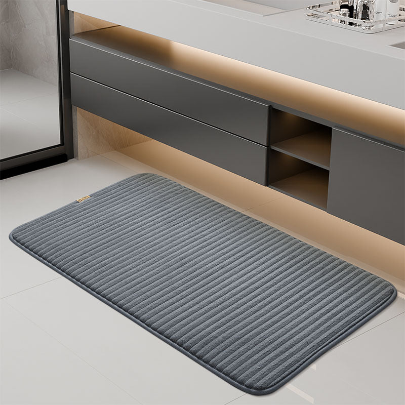 Ribbed Bath Mat for Absorbency and Comfort