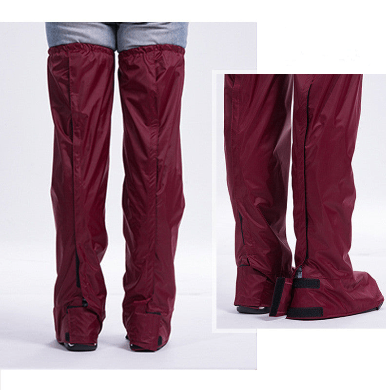 Water-Repellent Hose with Shoe Covers – Adjustable Fit