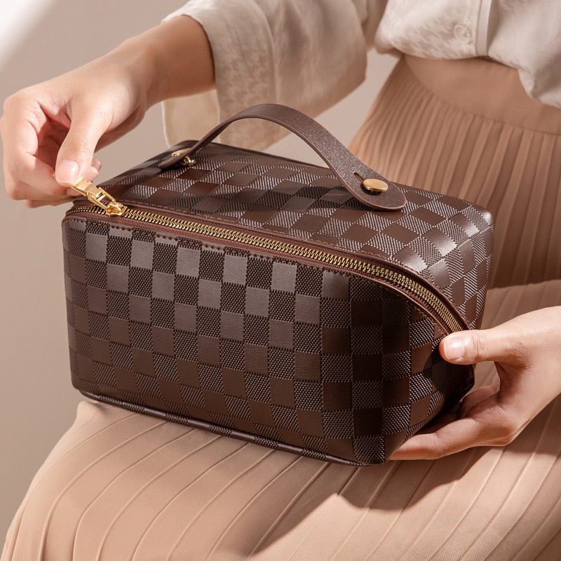 Luxury Checkered Cosmetic Makeup Bag