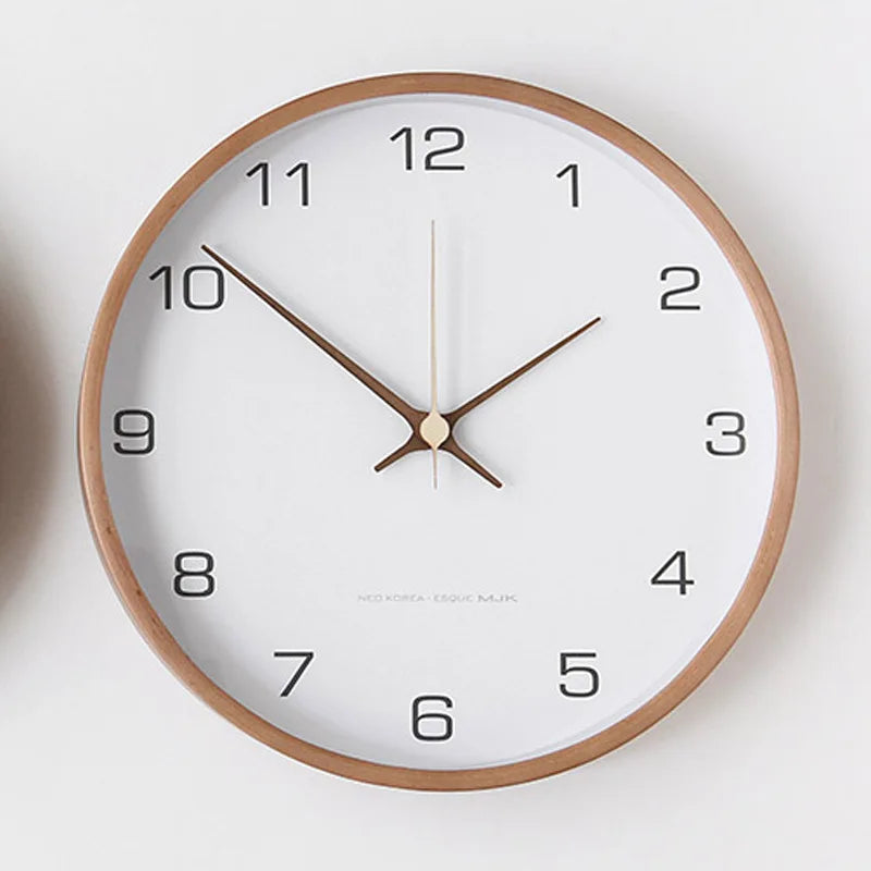 Minimalist Nordic Style Wall Clock – Quiet Design