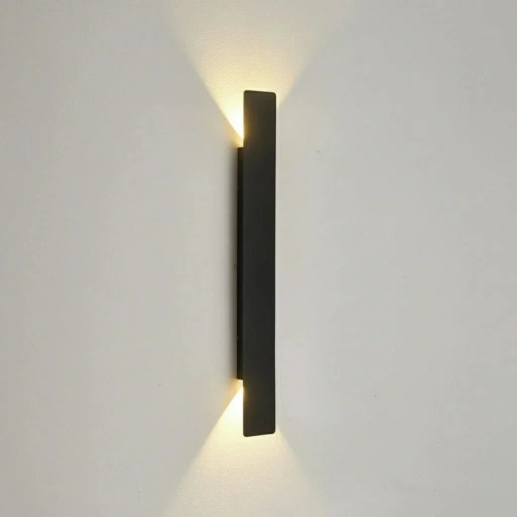 Waterproof Wall Light Fixture for Outdoor Use