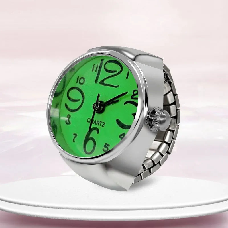 Chic Finger Timepiece - The Ultimate Accessory