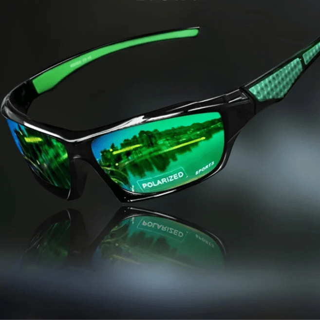 Vintage Round Sunglasses Featuring UV400 Lens Protection