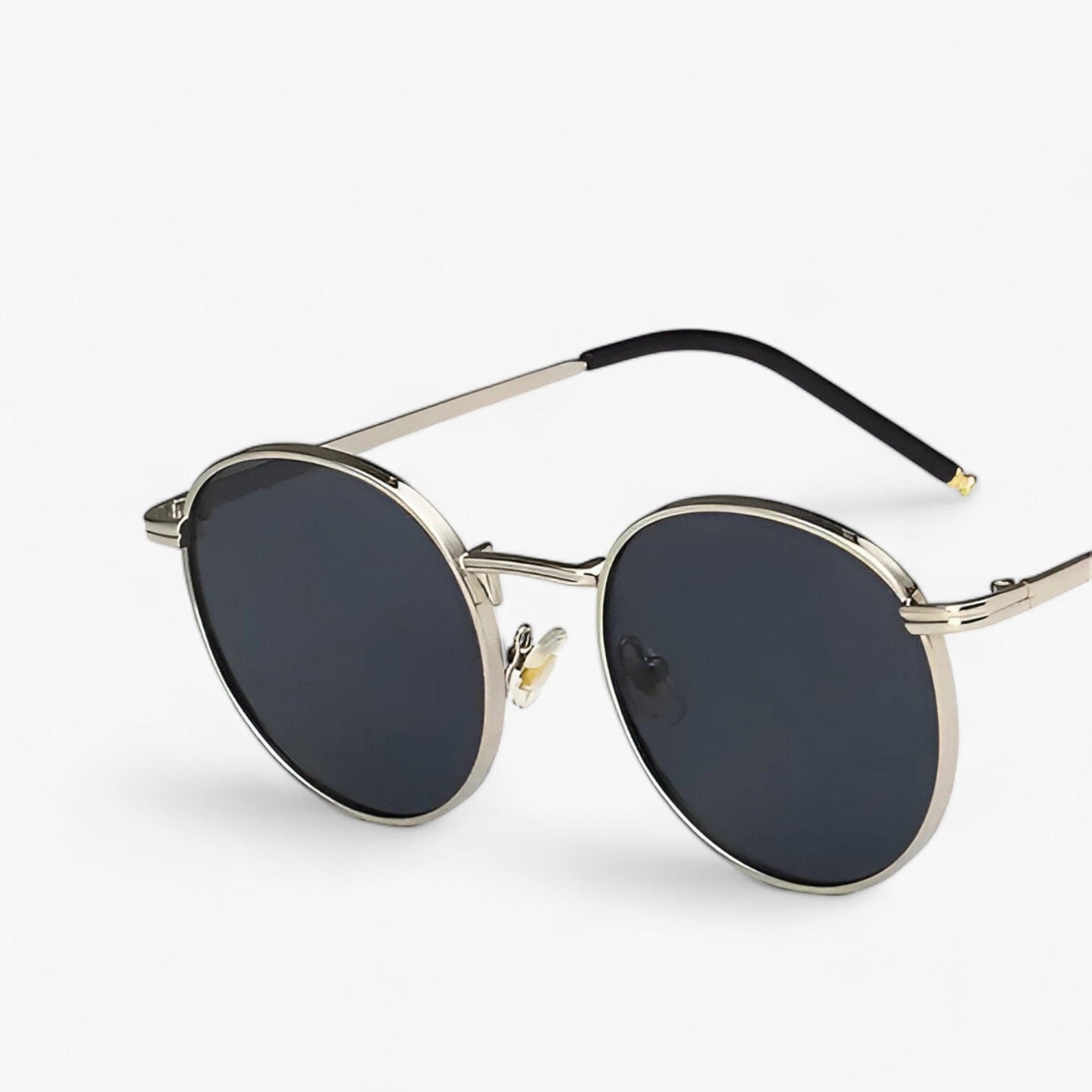 Stylish Round Sunglasses with Ultimate UV Protection