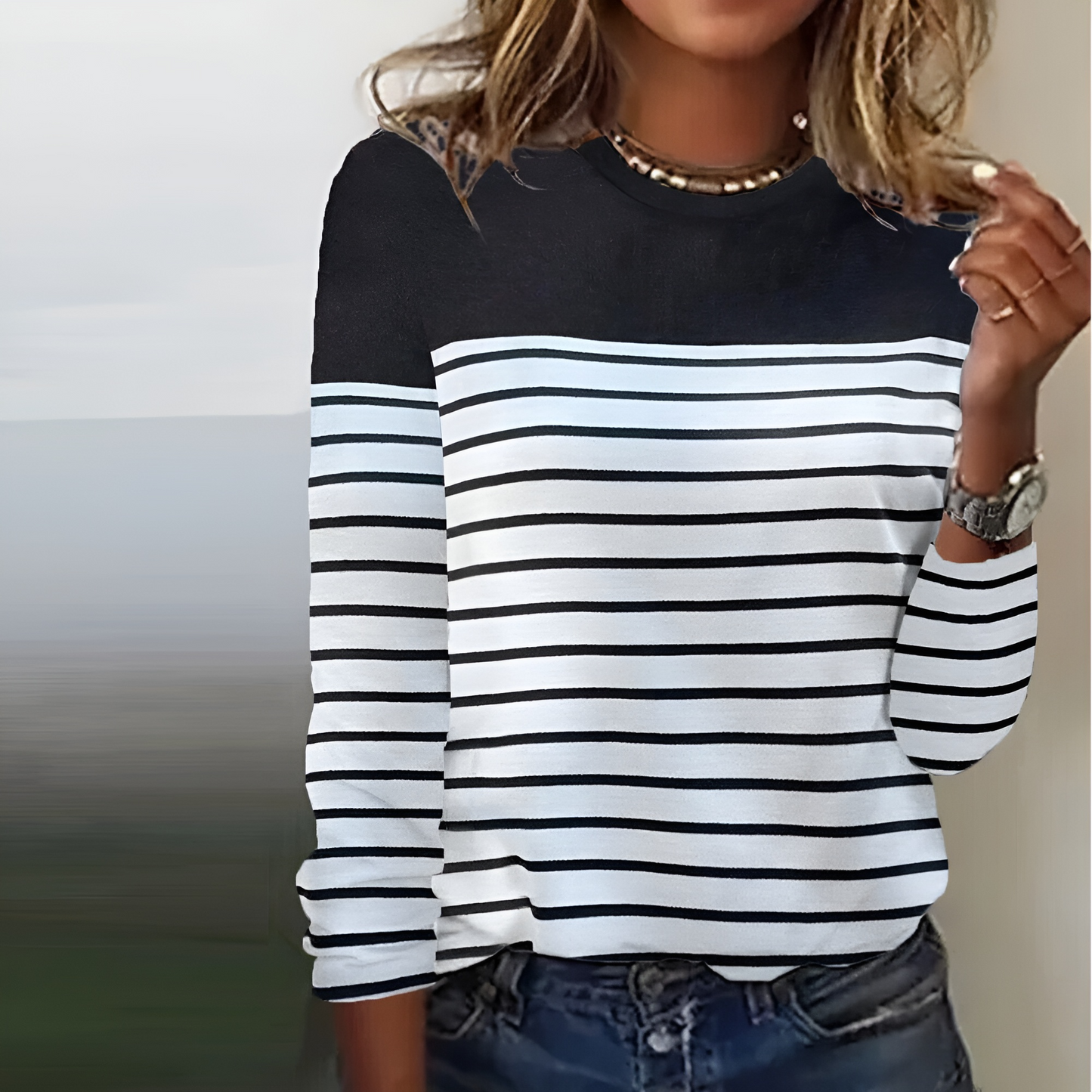 Chic Long-Sleeve Women's Top for Every Occasion