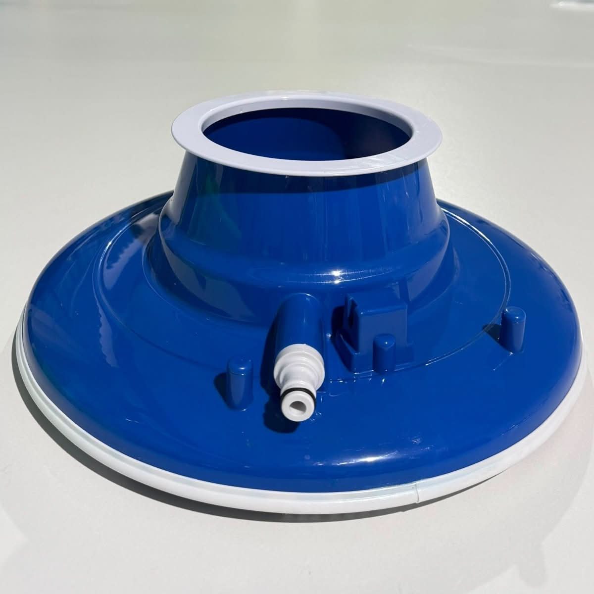 Pool Vacuum Cleaner for Quick Collection of Leaves and Dirt