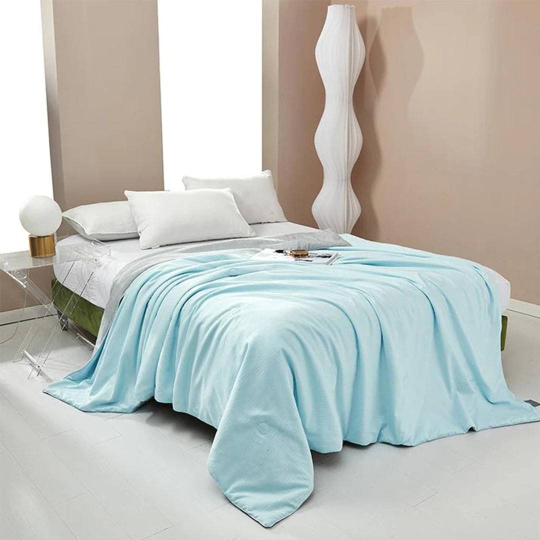 Lightweight Summer Comforter for Ultimate Nighttime Relief