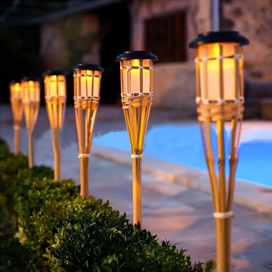 Outdoor Solar Lawn Light – Bamboo Torch Style