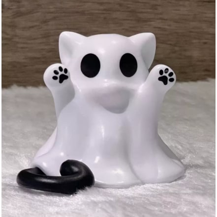Whimsical Ghost Decor Figurines for Spooky Season Charm