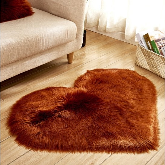 Cozy Heart-Shaped Plush Rug with Non-Slip Backing – 8x10 Size