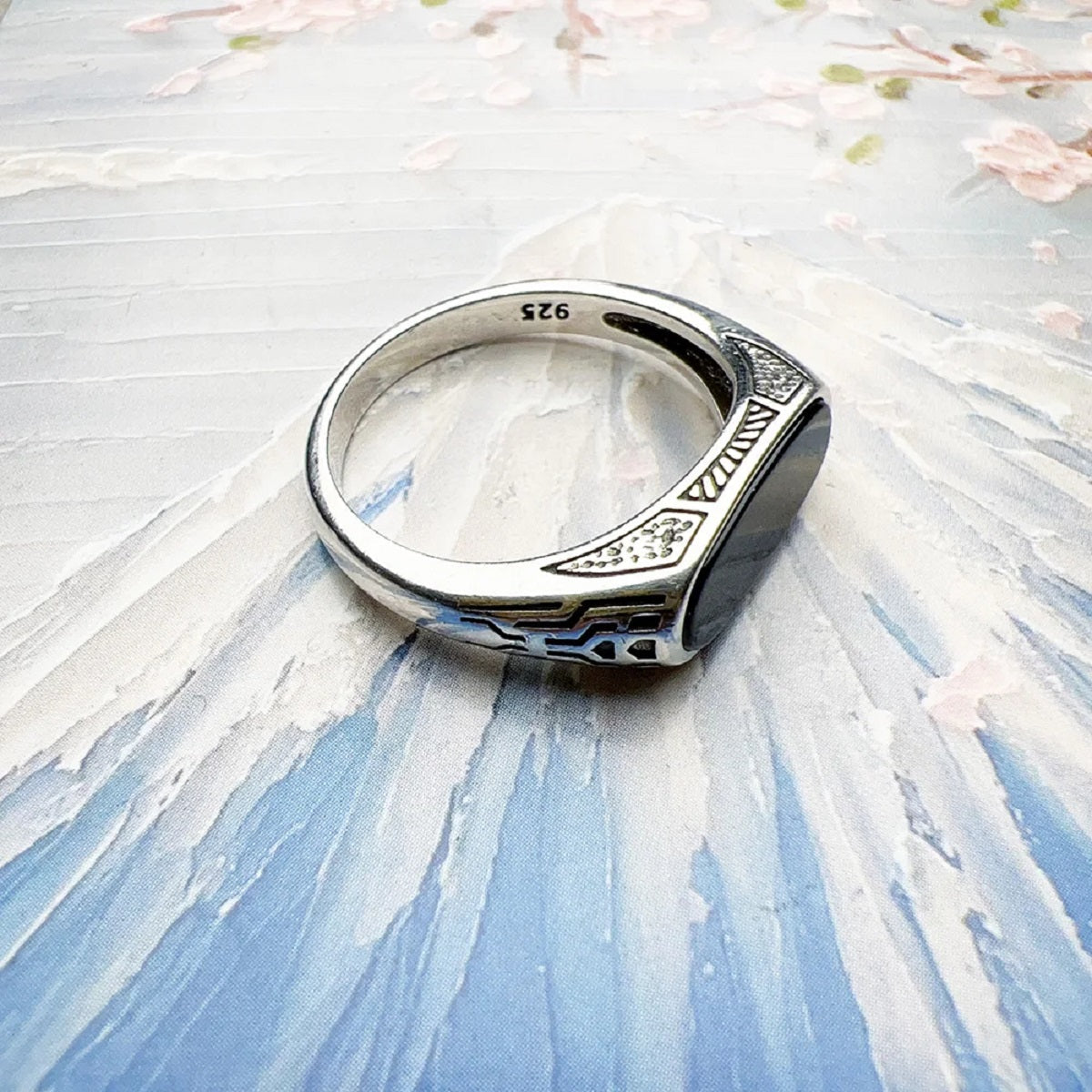 Oval Shaped Vintage Ring in 925 Sterling Silver for Unisex