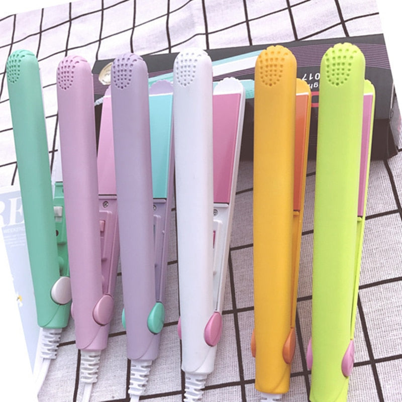 Versatile 3-in-1 Hair Styling Tool: Straightener & Curler