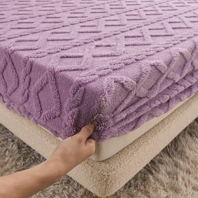 Breathable Bed Cover Set with Complimentary Pillowcases