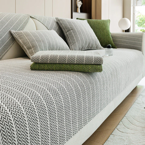 Instant Protection for Your Sofa Against Scratches and Wear