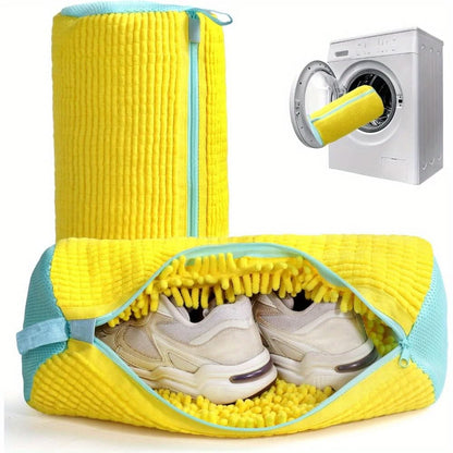 Durable Shoe Washing Machine Bag with Protective Lining and Zipper Closure