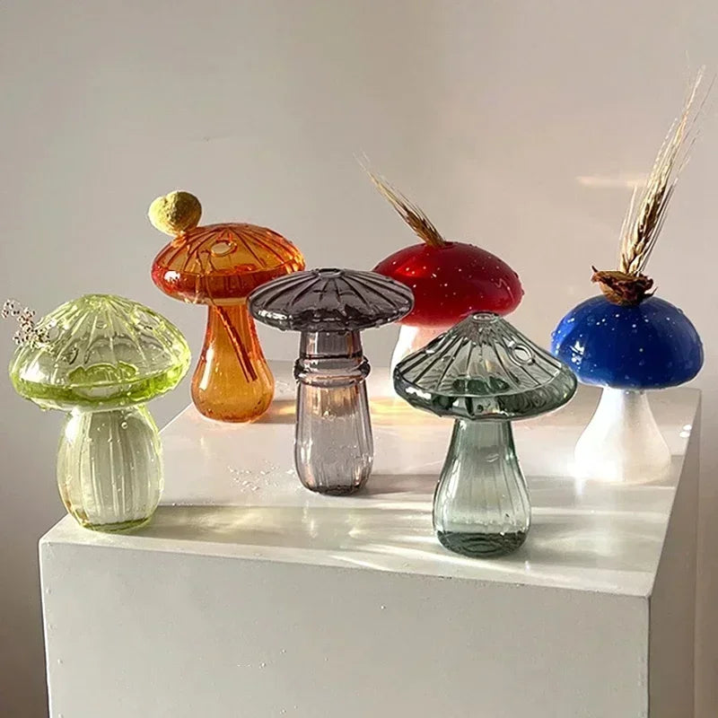 Mushroom-Shaped Glass Vase for Hydroponics | Decorative Table Terrarium