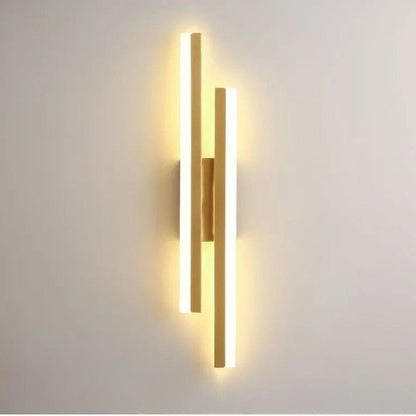 Acrylic and Metal Designed LED Wall Light