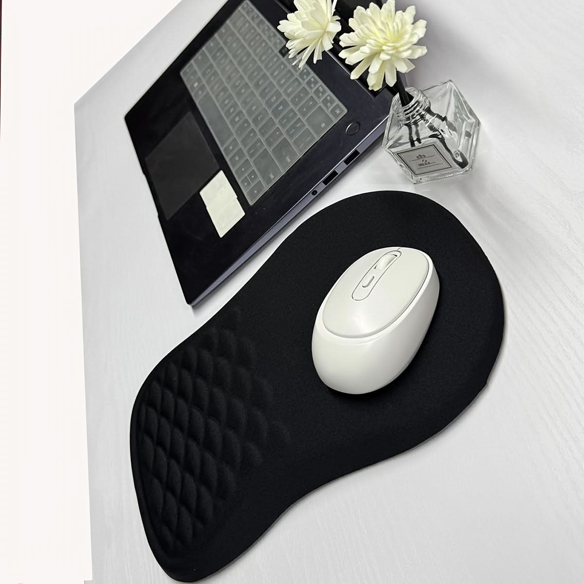 Ergonomic Mouse Pad for Wrist Support