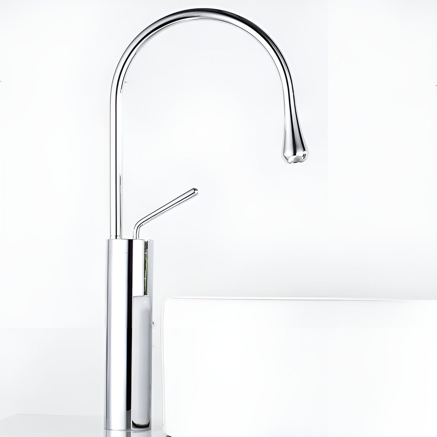Effortless 360° Faucet Control for a Drip-Free Lifestyle