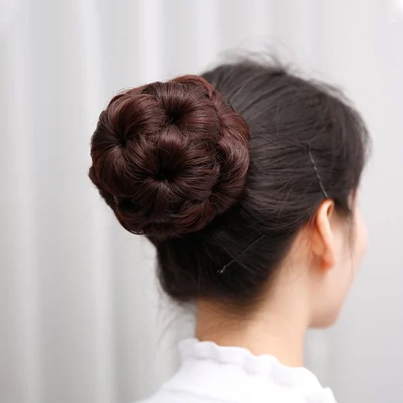 Flower-Shaped Hairpin for Quick Updo – Stylish Clip