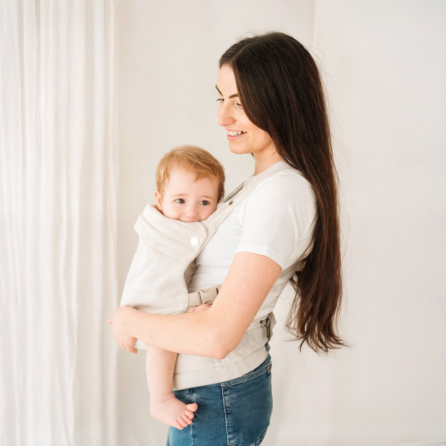 Versatile Baby Carrier for Ultimate Comfort and Mobility