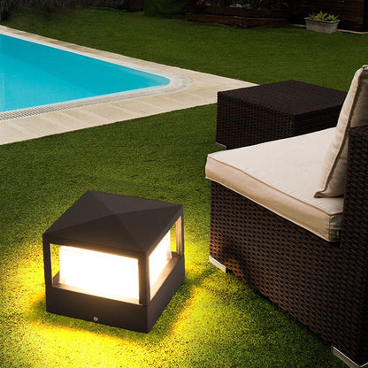 Square Modern Waterproof LED Outdoor Landscape Light